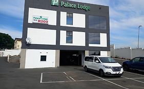 Palace Lodge Reservoir Hills